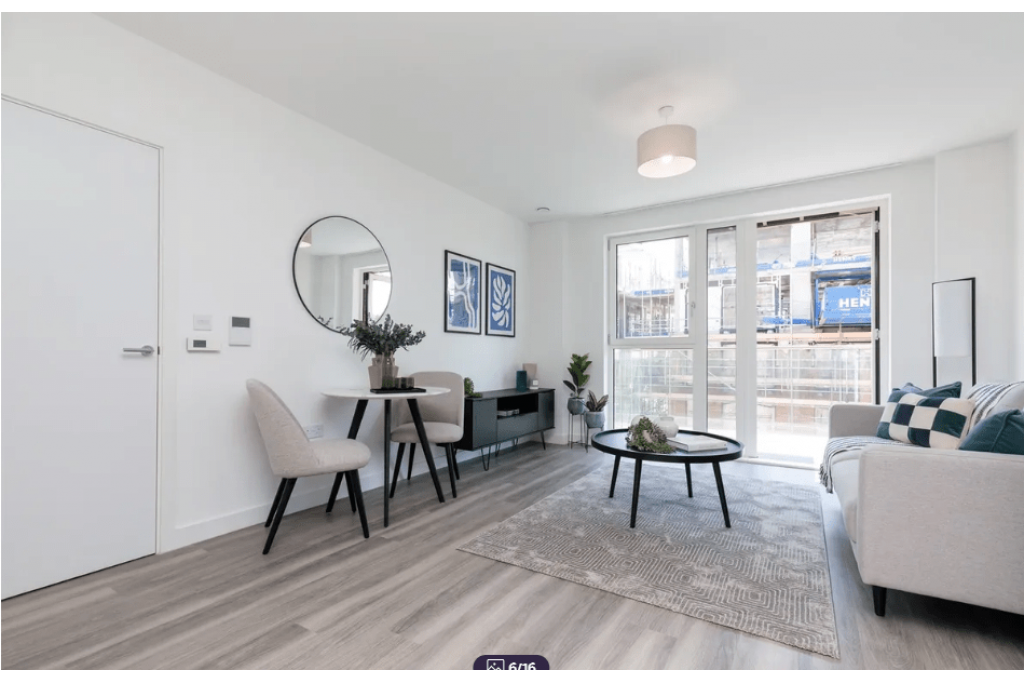 Thunderer Street, London E13 – 1 Bedroom Apartment to Rent – £1,750 pcm (£404 pw)
