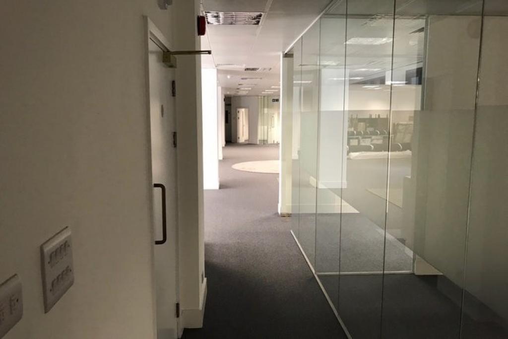376-384 Oxford Street – Prime Office Space in Marylebone Submarket For Lease