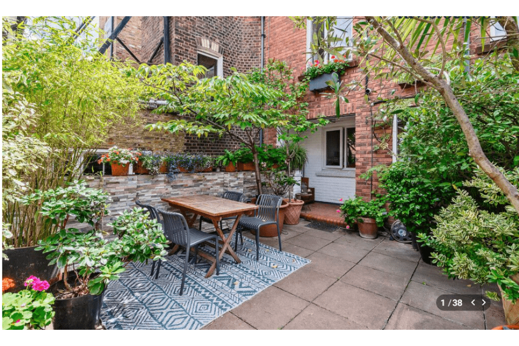 Neal Street, Seven Dials WC2 | £1,600,000 | 3 Bed Duplex Apartment | For Sale