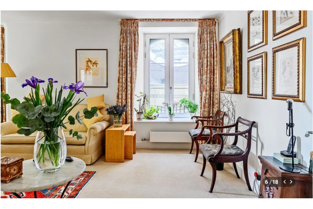 Villiers Street – South Facing 2 Bedroom Flat Overlooking Embankment Gardens for Sale – £1,000,000