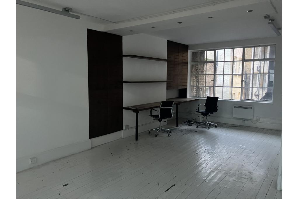 76 Brewer Street – Office for Sale or Lease – £3,750,000 – Soho, London W1F 9TX