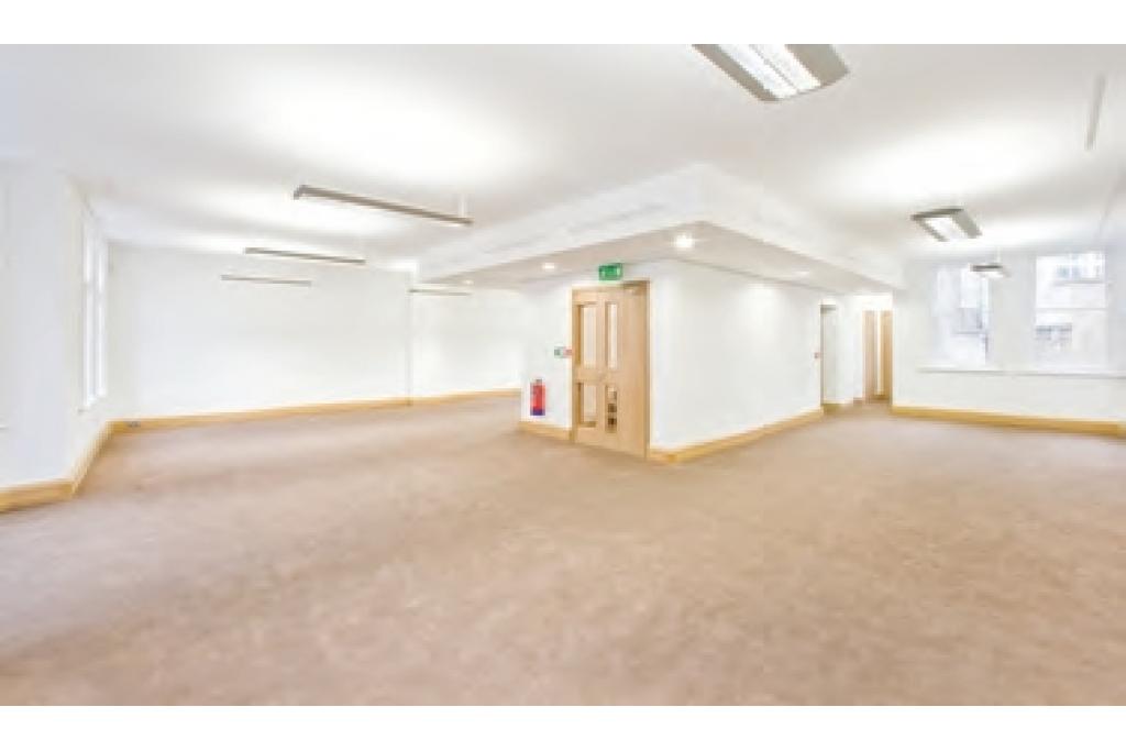 35-36 Great Marlborough Street – Office/Retail Space for Lease – £93.85 per Sq Ft