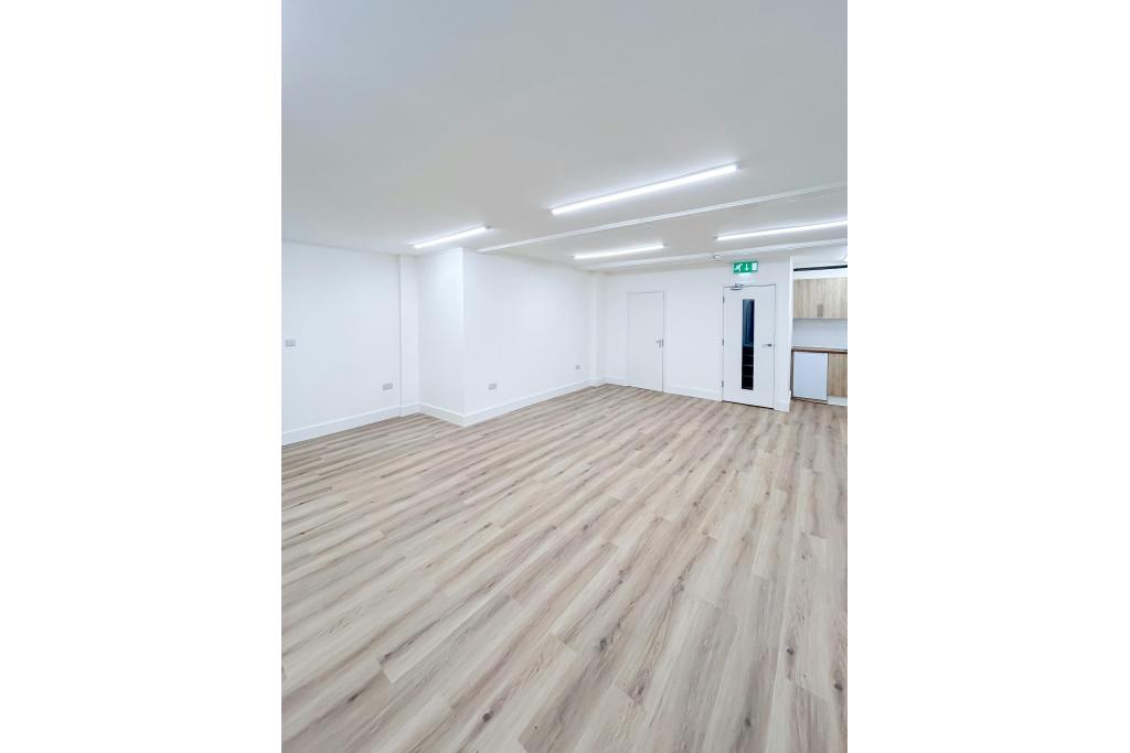 11-11B Wardour Mews – Office Space for Lease – £60.34 per Sq Ft – Soho, London W1F 8AN