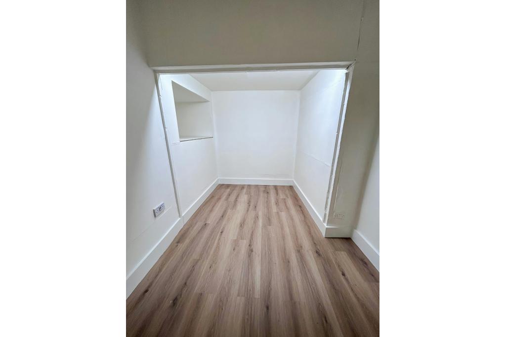 11-11B Wardour Mews – Office Space for Lease – £60.34 per Sq Ft – Soho, London W1F 8AN