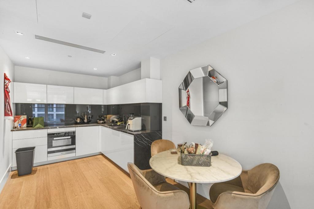 Radnor Terrace, Kensington House, London W14 – £800,000 – 1 Bedroom Apartment for Sale