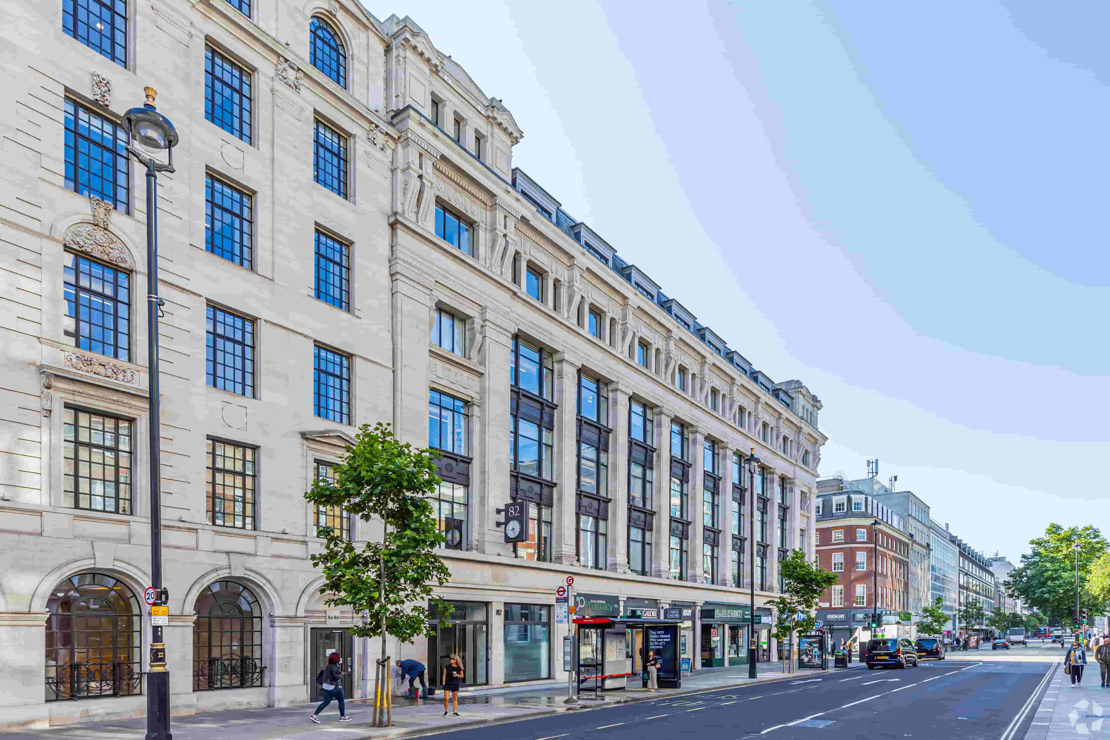 72-86 Baker St – Prime Office Space – 12,582 sq ft for Lease