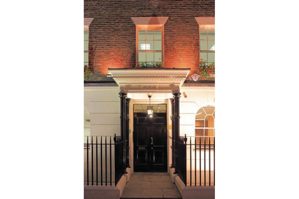 55-59 Blandford St – Office Space for Lease – 2,600 sq ft – Marylebone,
