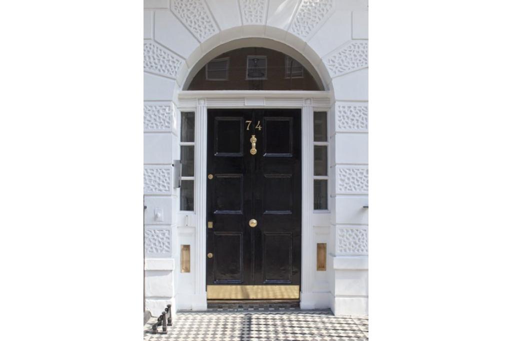 74 Gloucester Pl – Office Space for Lease – 632 sq ft – Marylebone, London