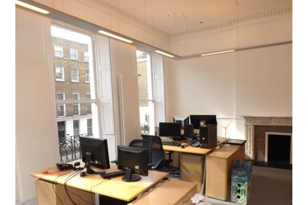 100 Gloucester Pl – Office Space for Lease – 1,500 sq ft – Marylebone, London