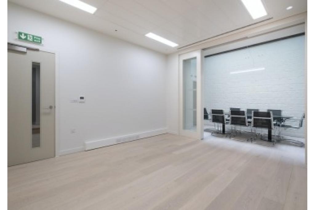 3 Mandeville Pl – Office Space for Lease – 750 sq ft – Marylebone, London