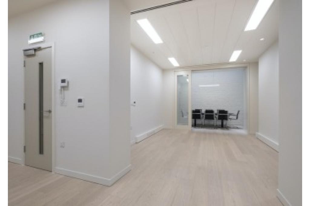3 Mandeville Pl – Office Space for Lease – 750 sq ft – Marylebone, London