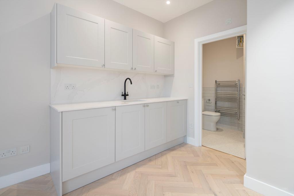 29 D'Arblay St – Retail/Residential To Lease – £82.50/sq ft