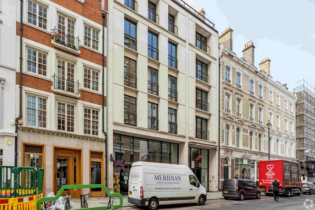44-45 Great Marlborough Street – Office Space To Lease – £330,000/FRI (Retail)