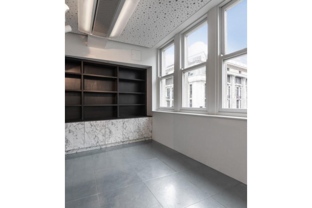 10 Hills Pl, Soho, London W1F 7SD – £69.50/Sq ft – Office Space For Lease