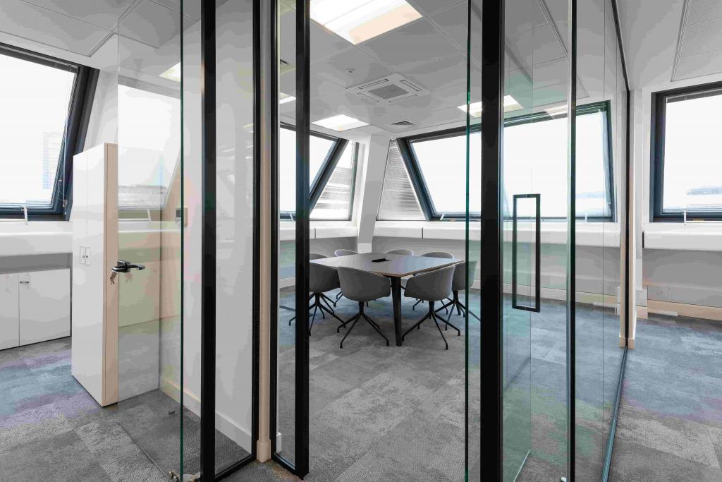 7-12 Noel St – Waverley House, Soho, London W1F 8GQ – £72.50 - £77.50/FRI – Office Space For Lease