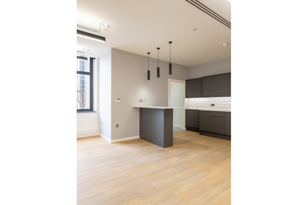 6-6A Poland Street, Soho, London W1F 8PT – 810 sq ft Office To Let – £97.50/Sq ft