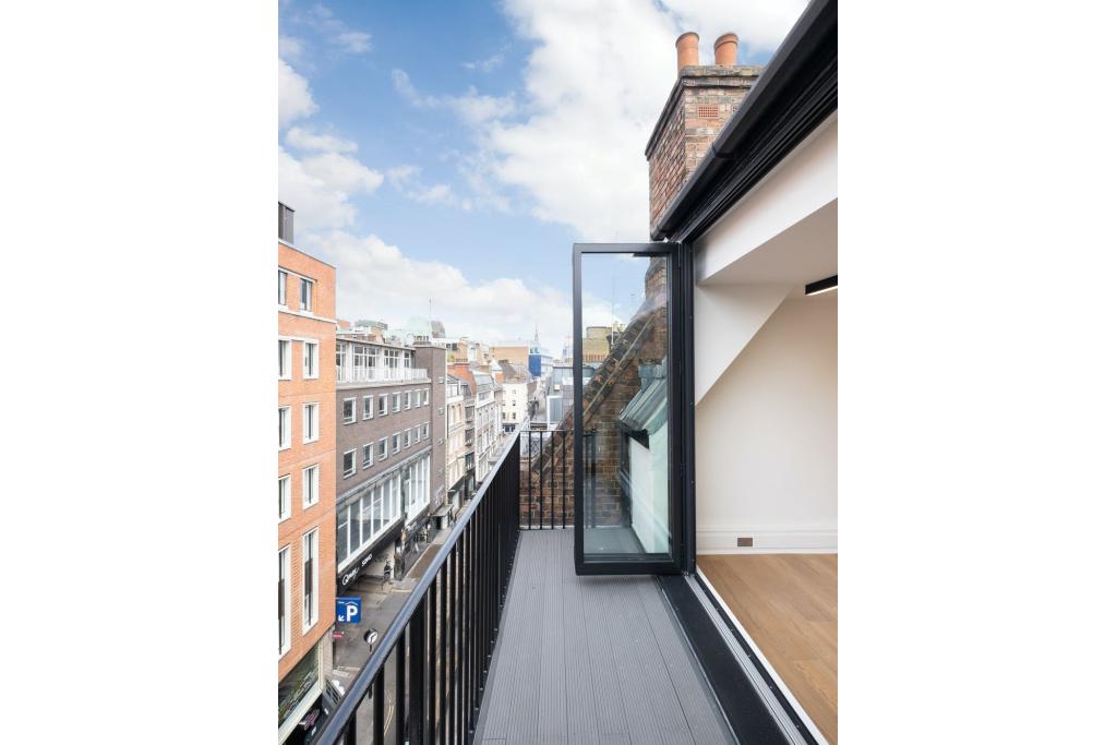 6-6A Poland Street, Soho, London W1F 8PT – 810 sq ft Office To Let – £97.50/Sq ft