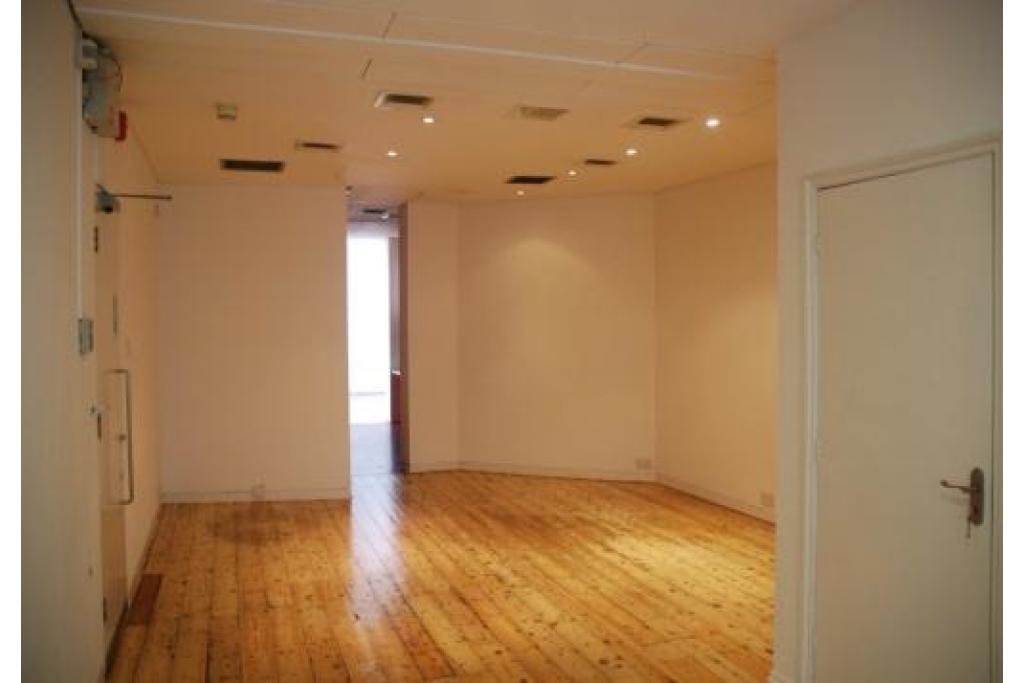 7 Poland Street, Soho, London W1F 8PU – 3,620 sq ft Office To Let – £60.00/Sq ft