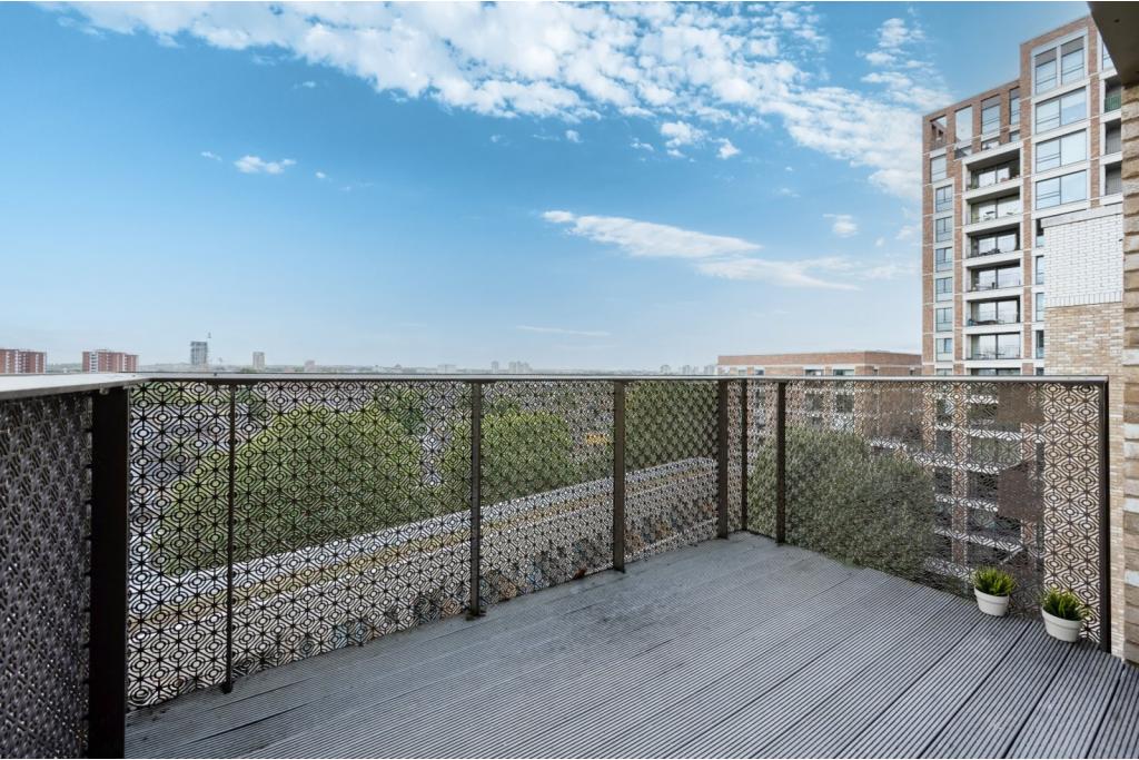 £540,000 – 1 Bedroom Apartment with Private Balcony – Elephant Park, Elephant & Castle, SE17