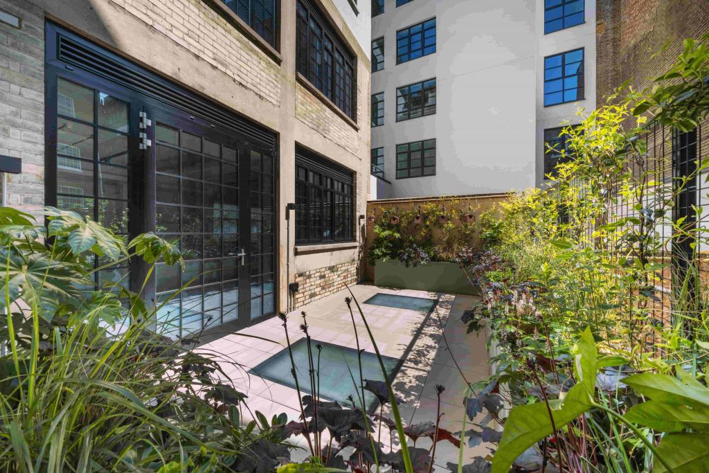 140 Wardour St - Mentorn House – Office To Let – £95.00/Sq ft