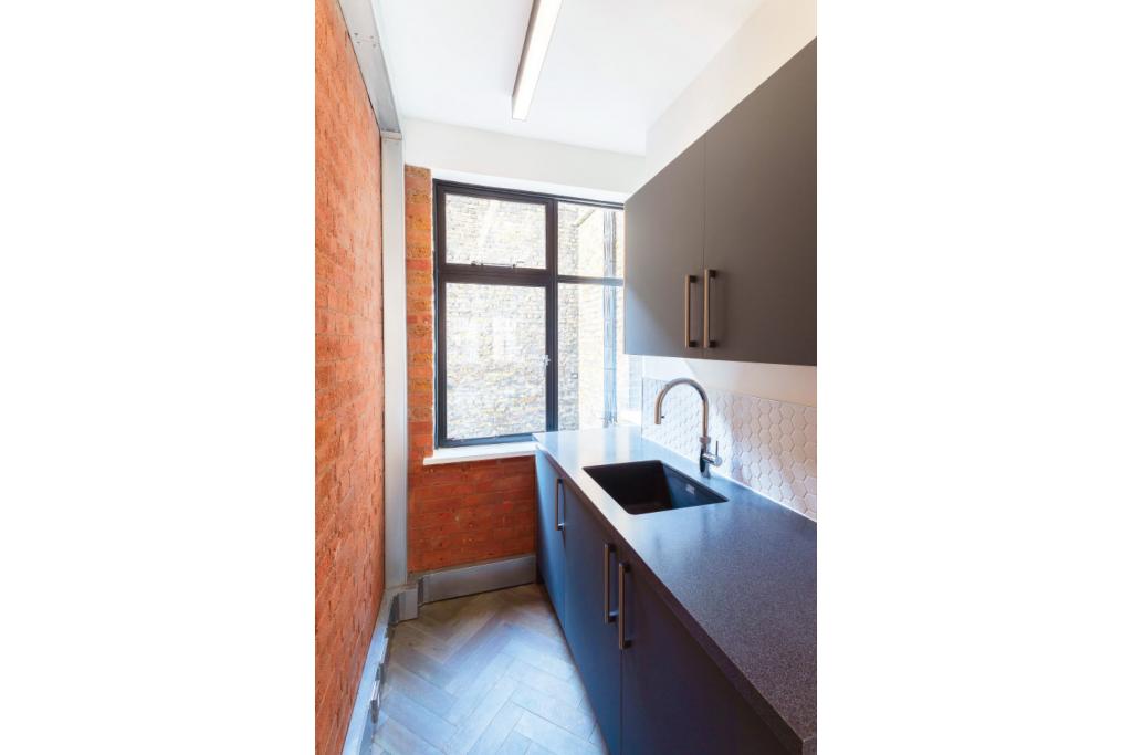 75-75A Berwick St – Office Space Available for Lease in Soho