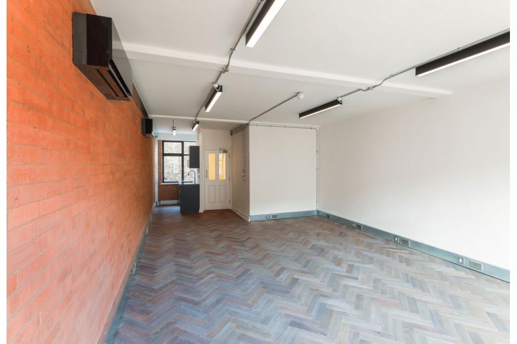 75-75A Berwick St – Office Space Available for Lease in Soho