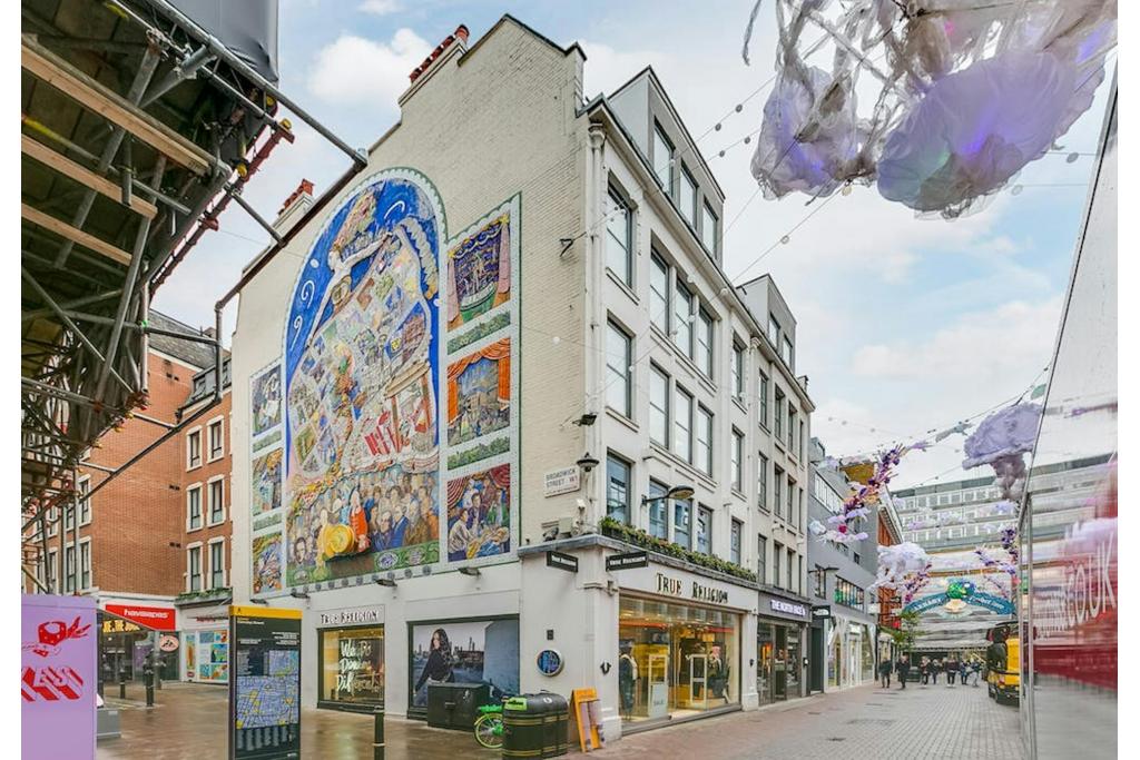 8-9 Carnaby St – Prime Office Space in the Heart of Soho