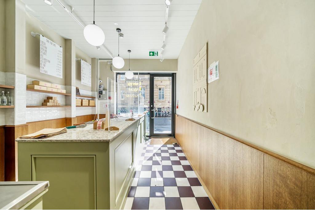 16-18 Thayer St – Retail Space for Lease – 327 sq ft – Westminster, London