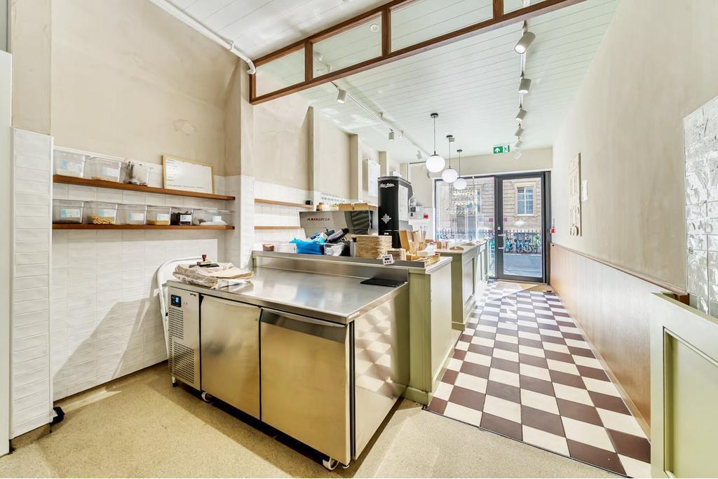 16-18 Thayer St – Retail Space for Lease – 327 sq ft – Westminster, London