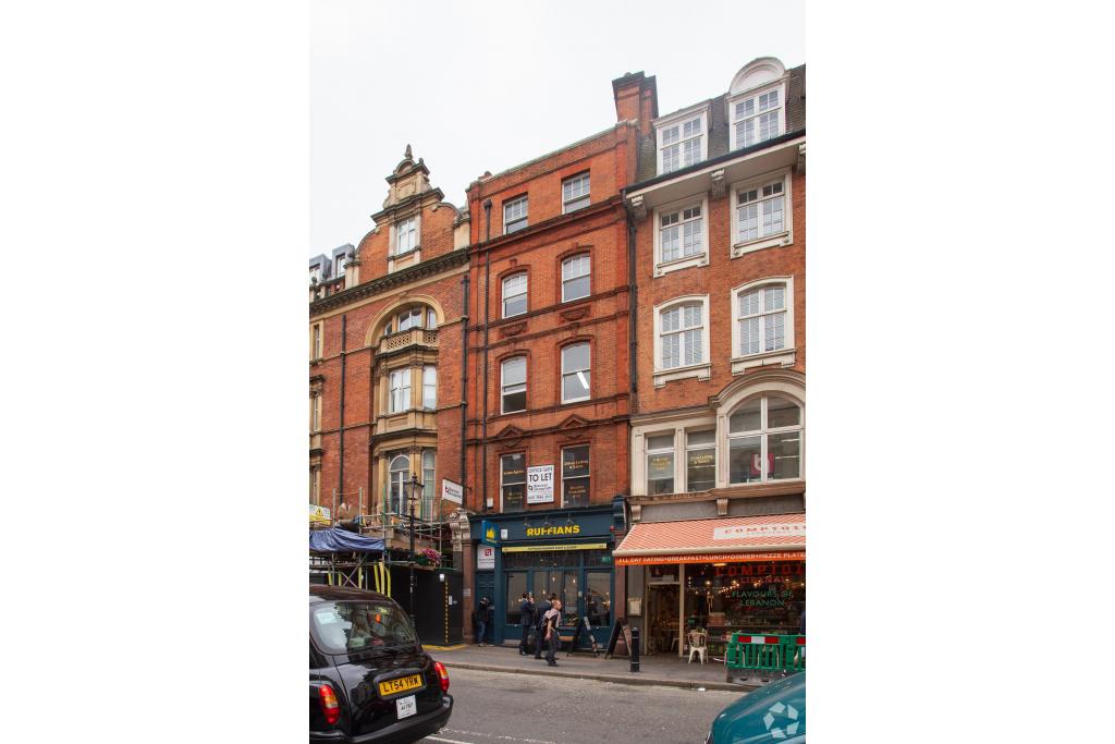 63 Wigmore St – Office Space for Lease – 148 sq ft – Marylebone, London