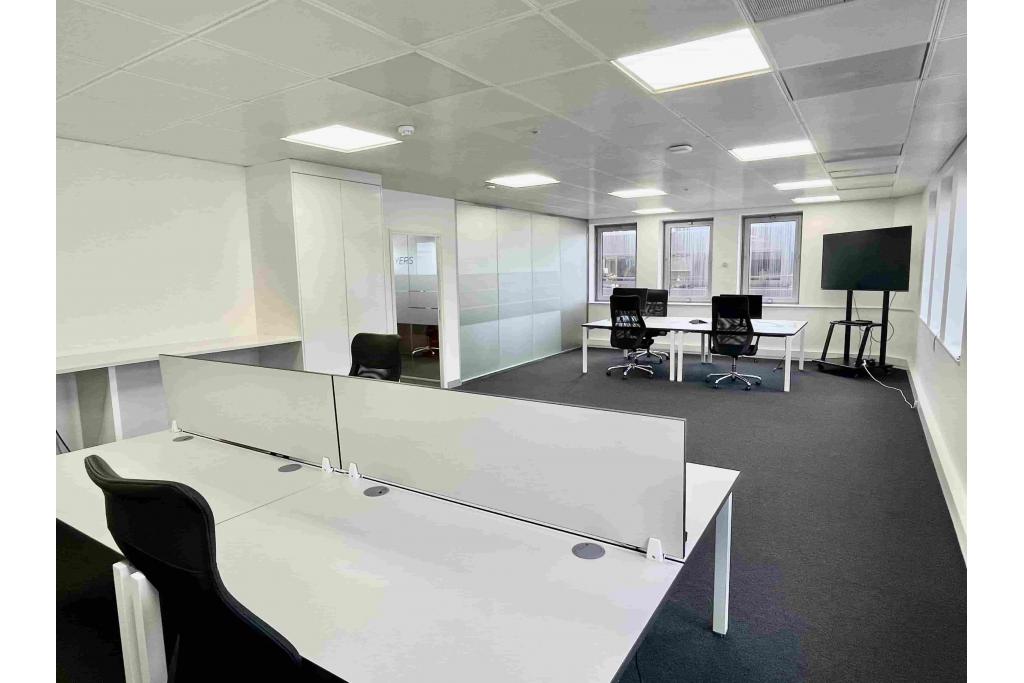 87-89 Baker St – Office Space for Lease – 1,035 sq ft – Marylebone, London