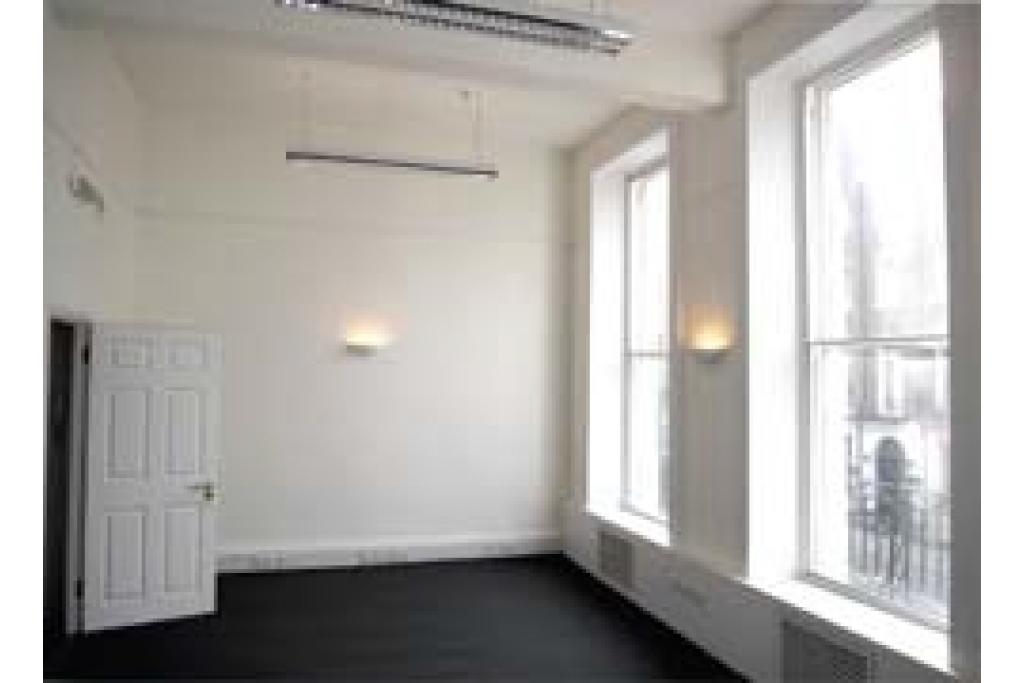 90 Gloucester Pl – Office Space for Lease – 2,740 sq ft – Marylebone, London W1U 6HS