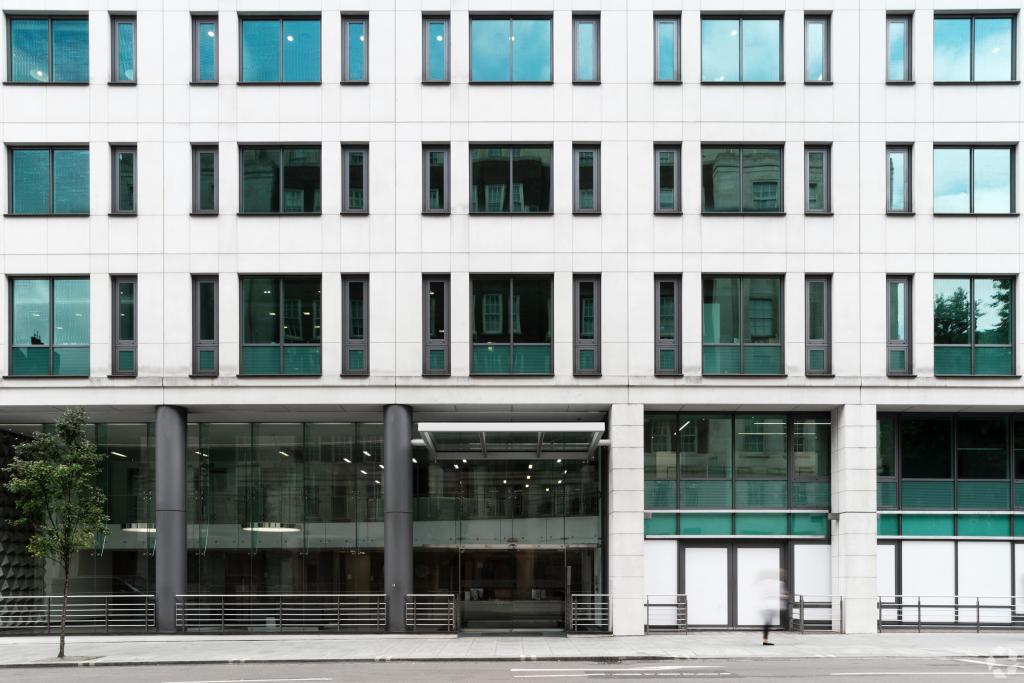 105 Wigmore St – Office Space for Lease – 61,297 sq ft – Marylebone, London W1U 1QY