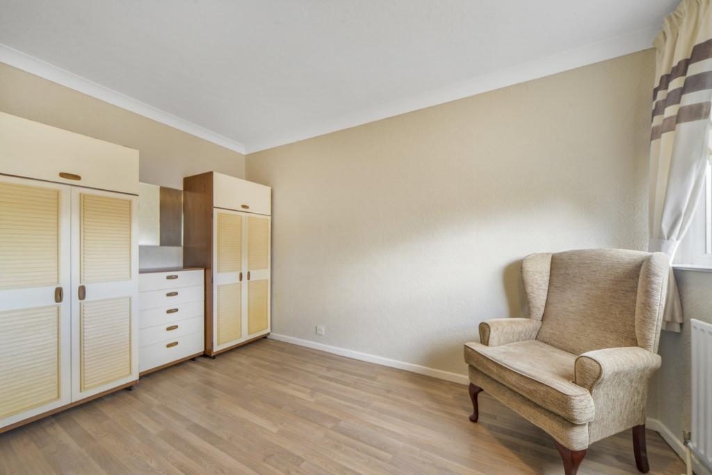 Pegswood Court, Cable Street, Shadwell, London E1 – 3-Bedroom Duplex Apartment for Sale – £399,990