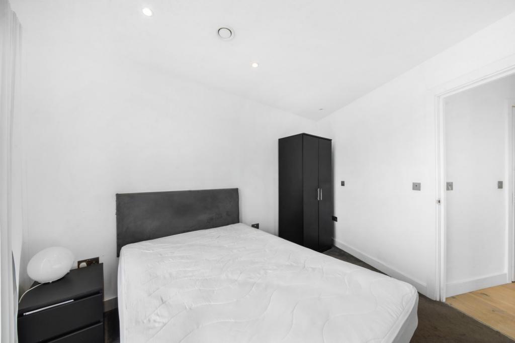 Wenlock Road, Islington, London N1 – 2-Bedroom Apartment for Sale – £625,000