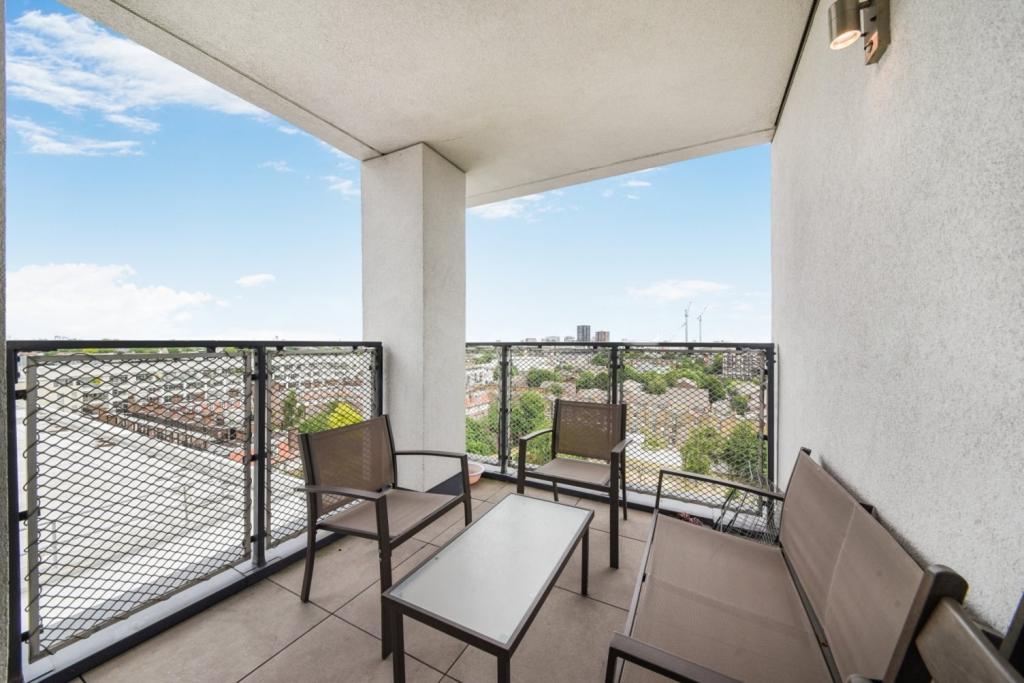 Wenlock Road, Islington, London N1 – 2-Bedroom Apartment for Sale – £625,000