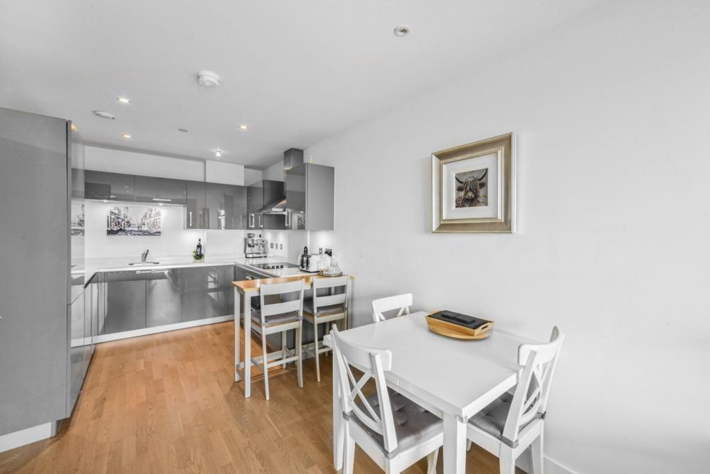 Vespucci Court, Aston Street, Limehouse, London E14 – 1-Bedroom Apartment for Sale