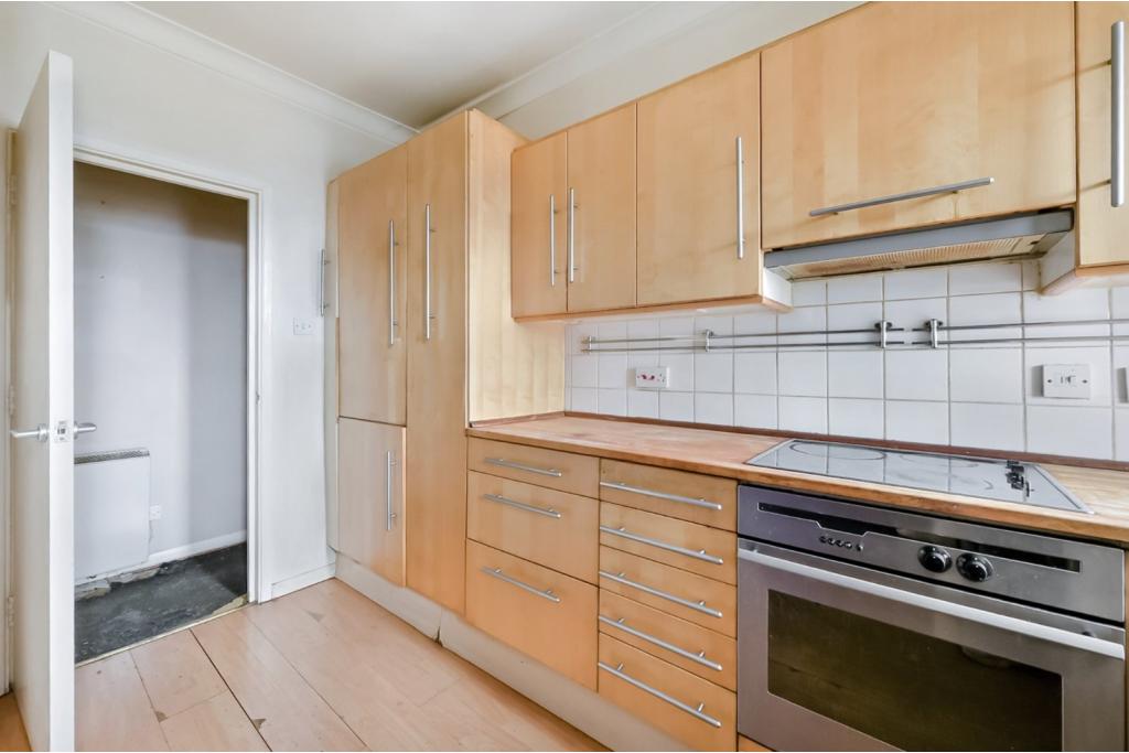 St Georges Road, Elephant & Castle, London SE1 – 1-Bedroom Apartment for Sale