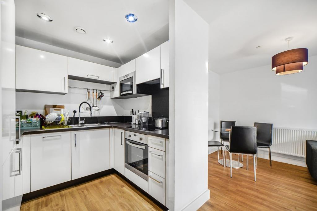 Elmira Street, The Renaissance, Lewisham, London SE13 – 2-Bedroom Apartment for Sale – £425,000