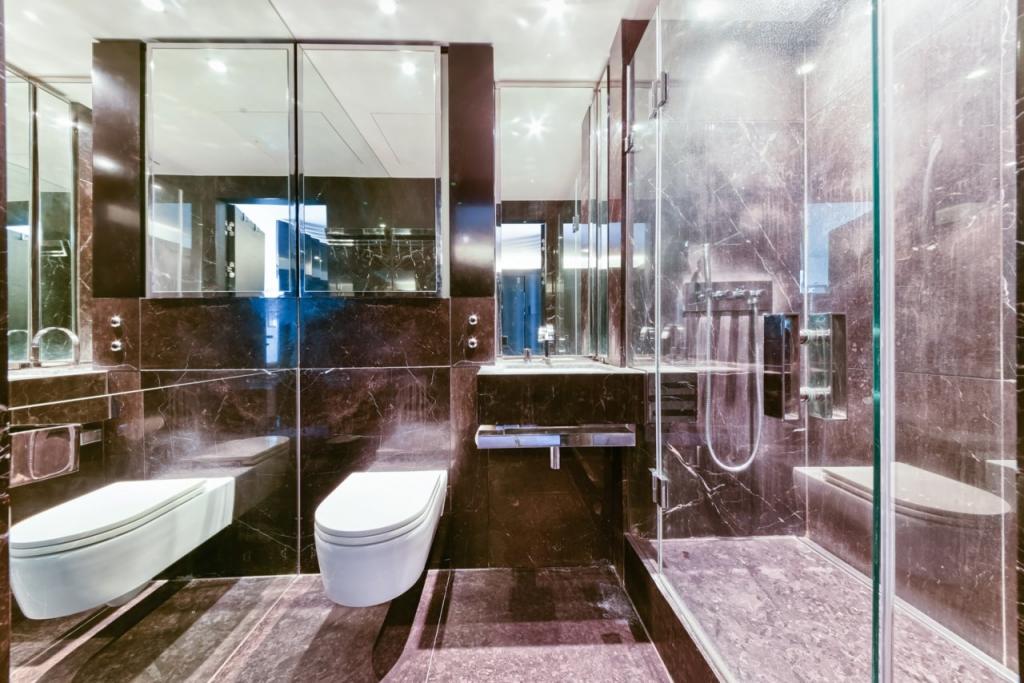 Pan Peninsula Square, Canary Wharf, London E14 – Studio Apartment for Sale – £295,000