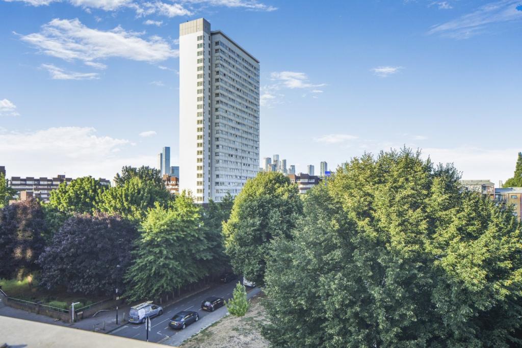 Grove Street, Deptford Landings, Deptford, London SE8 – 2 Bedroom Apartment for Sale – £525,000