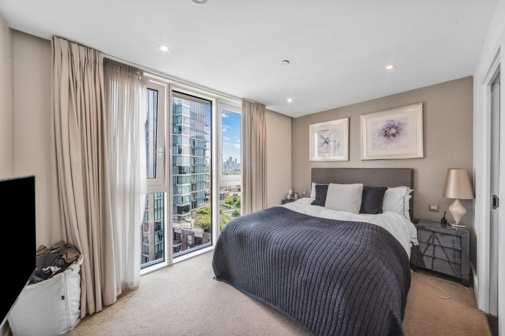2 Bedroom Apartment for Sale – Altitude Point, Alie Street, Aldgate, London, E1 – £790,000