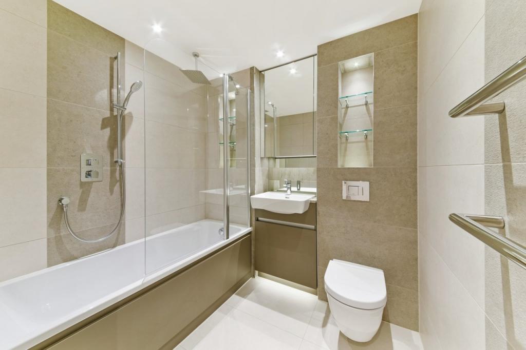 1 Bedroom Apartment for Sale – Duke of Wellington Avenue, Woolwich, – Offers in Excess of £400,000