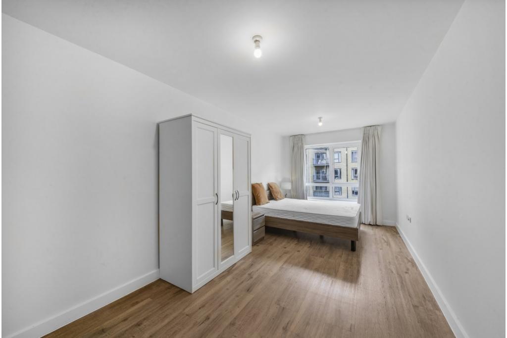 2 Bedroom Apartment for Sale – Beaufort Park, 20 Boulevard Drive, Colindale, London– £475,000
