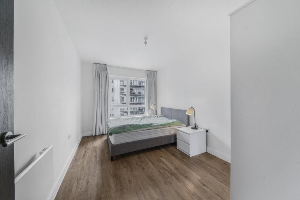 2 Bedroom Apartment for Sale – Beaufort Park, 20 Boulevard Drive, Colindale, London– £475,000