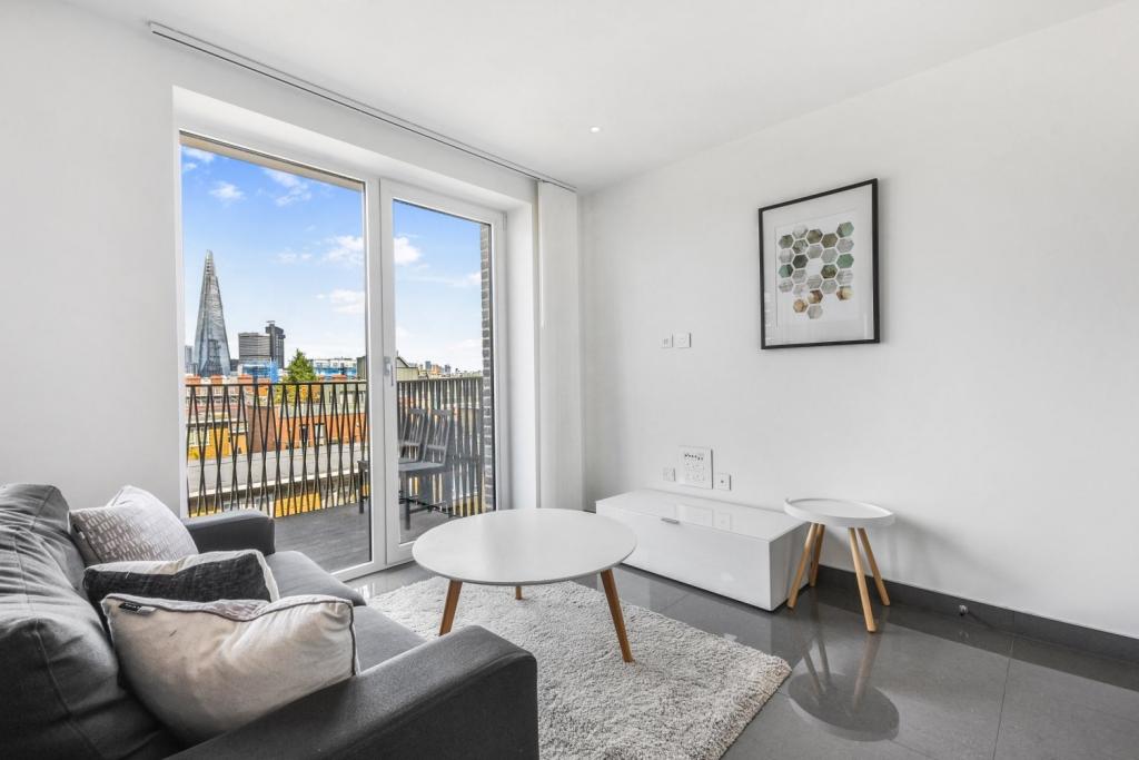 1 Bedroom Apartment for Sale – Glade Path, Blackfriars Circus, Southwark, London, SE1 – £570,000