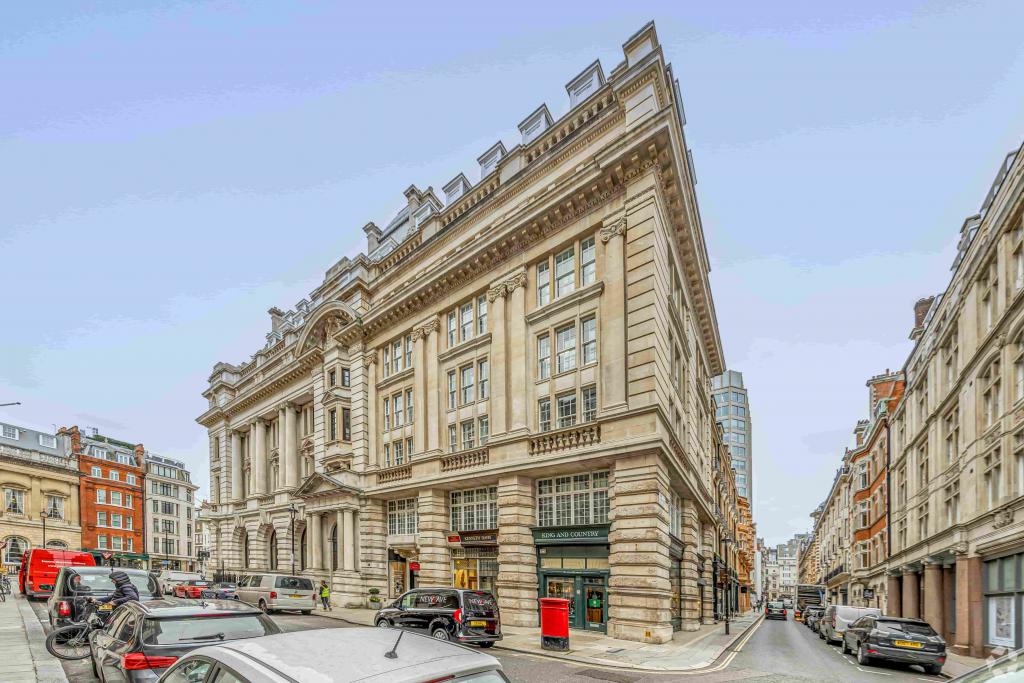 14-15 King St, St James's Submarket, London SW1Y 6QU – Office and Retail Space for Lease