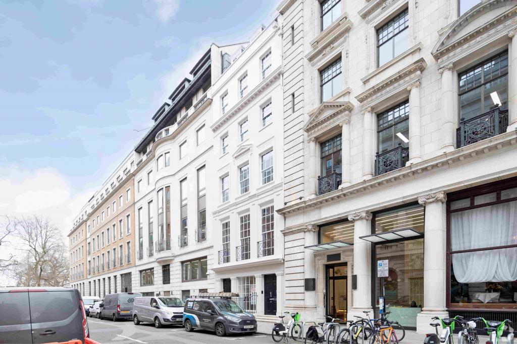 10-10A Charles II St – Office Space for Lease – 1,976 sq ft – £95 per sq ft