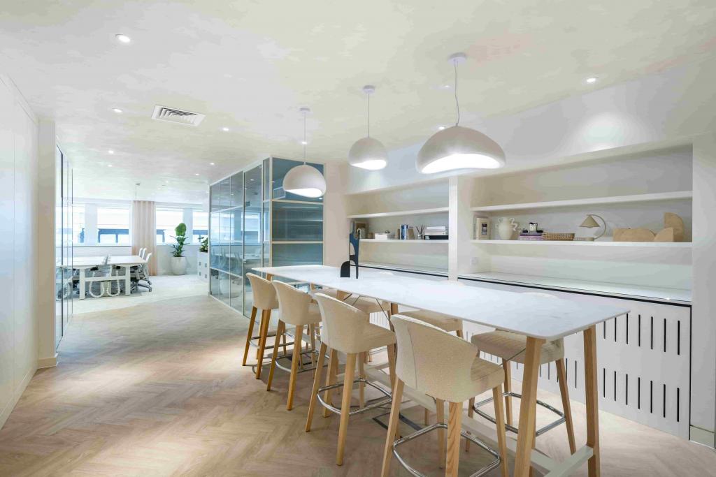 1 Eagle Pl – Office Space for Lease – 1,845 sq ft – £94 - £114 per sq ft