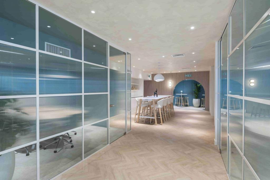 1 Eagle Pl – Office Space for Lease – 1,845 sq ft – £94 - £114 per sq ft